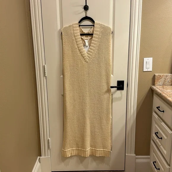 H&M | Dresses | H M Sleeveless Sweater Dress Size Small | Poshmark H&M | Dresses | H M Sleeveless Sweater Dress Size Small | Poshmark